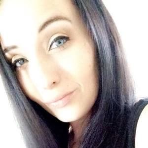 Meet your Posher, Becki